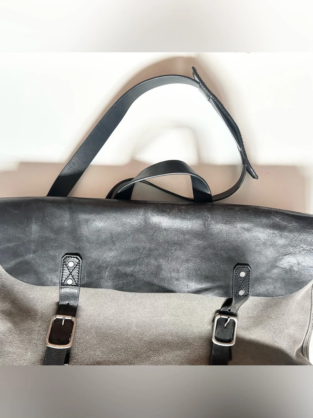 Banana Republic Vintage Style Messenger Bag Tote